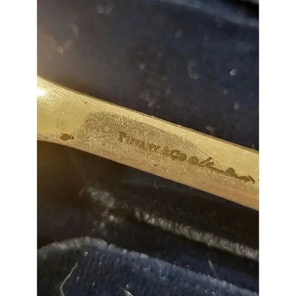 RARE Vintage Tiffany & Co Elsa Peretti Sterling Silver Open Heart Baby S… - Picture 2 of 8